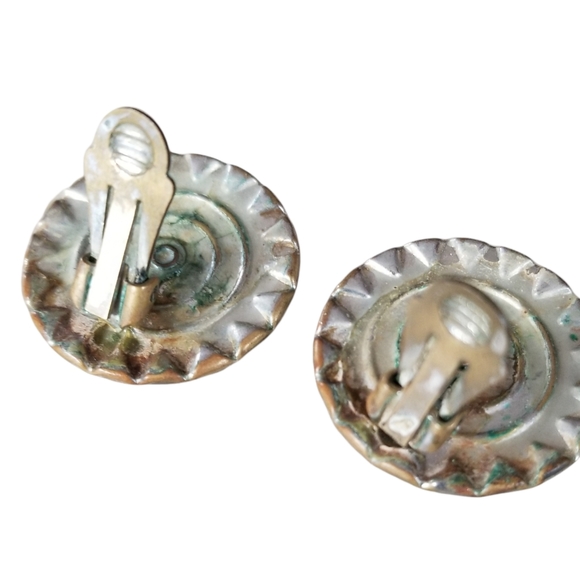Vintage 1950s Mid Century Round Black Acrylic Bead Rhinestone Clip On Earrings - Picture 11 of 12